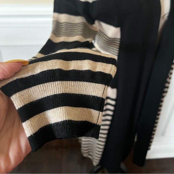 Black & Heather Taupe Open Front-Wide Shawl Collar, Sweater/Cardigan Coat. - Picture 10 of 16